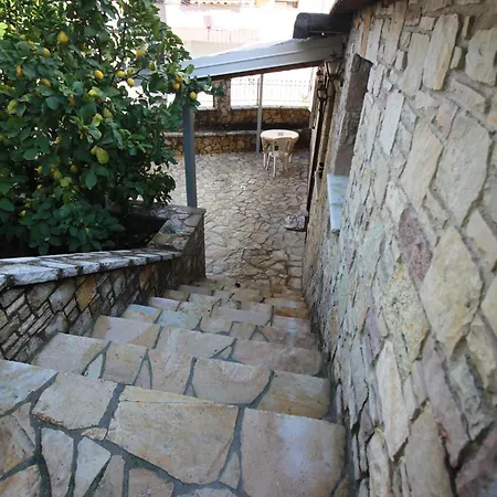 The Stonehouse Αργυρόκαστρο